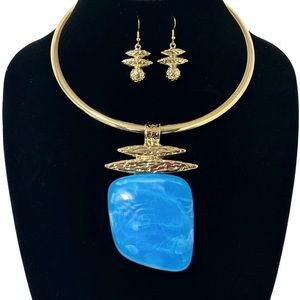 1262-Choker Drop Bib Pendant Necklace Set-Blue
